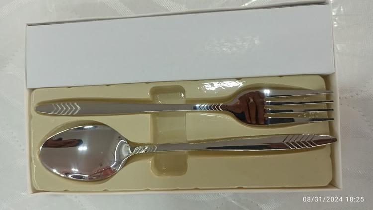 قیمت قاشق و چنگال یونیک ( ضخیم )